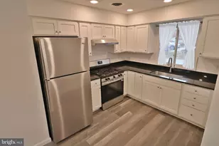 305 Greenland Dr, Lancaster, PA 17602 - Photo 4