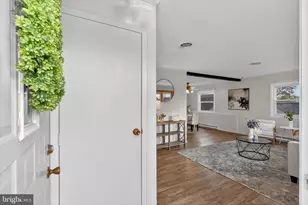 2425 Lebanon Rd, Manheim, PA 17545 - Photo 8