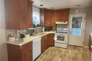 103 Main St, Akron, PA 17501 - Photo 6