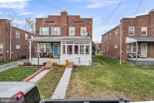 227 Locust St, New Holland, PA 17557 - Photo 2