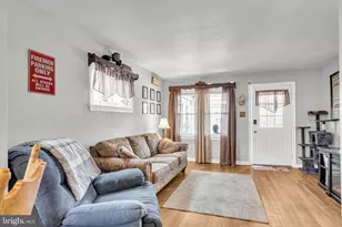 227 Locust St, New Holland, PA 17557 - Photo 10