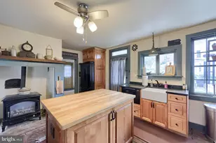 200 E Market St, Marietta, PA 17547 - Photo 30