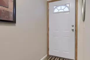 139 Madge Dr, Lancaster, PA 17603 - Photo 2