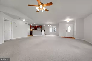 988 Cambridge Dr, Manheim, PA 17545 - Photo 8