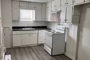 648 Columbia Ave, Lancaster, PA 17603 - Photo 2