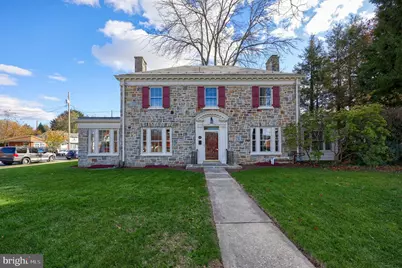 568 Chestnut Street, Columbia, PA 17512 - Photo 1