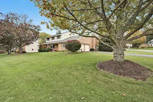618 W 3rd Ave, Lititz, PA 17543 - Photo 4