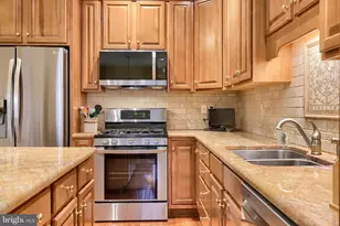 808 Huntington Pl, Lancaster, PA 17601 - Photo 14