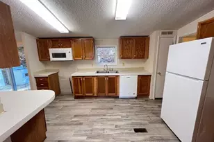 385 Twin County Rd, Morgantown, PA 19543 - Photo 6