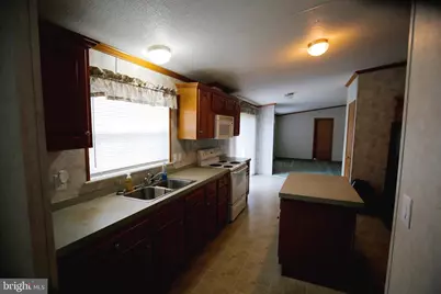 2437 Lebanon Road, Manheim, PA 17545 - Photo 6