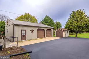 200 E Main St, Terre Hill, PA 17581 - Photo 10