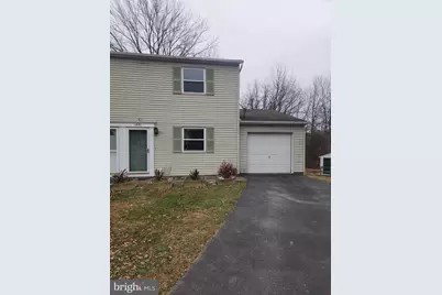 1040 Hilmar Circle, Columbia, PA 17512 - Photo 2