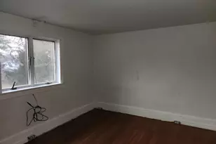 323 E Orange St, Elizabethtown, PA 17022 - Photo 2