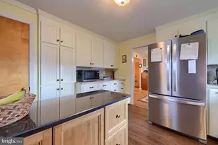 1048 Lincoln Heights Ave, Ephrata, PA 17522 - Photo 16