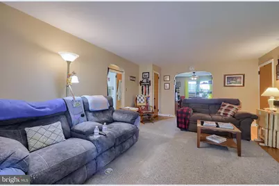 1048 Lincoln Heights Avenue, Ephrata, PA 17522 - Photo 6