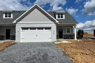 307 Ridgefield Dr, Elizabethtown, PA 17022 - Photo 1