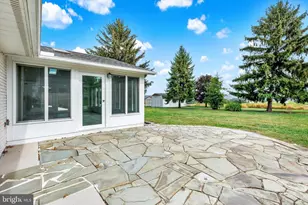 1227 Lebanon Rd, Manheim, PA 17545 - Photo 22