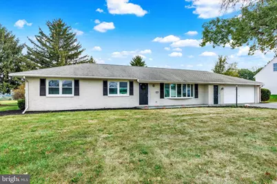 1227 Lebanon Road, Manheim, PA 17545 - Photo 2