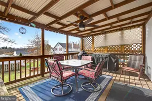 926 Broad St, Akron, PA 17501 - Photo 30