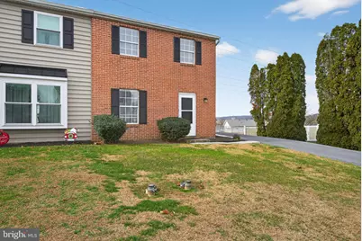 2015 Aspen Lane, Columbia, PA 17512 - Photo 2