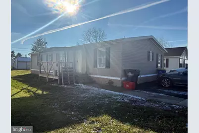 100 Lilly Drive, Ephrata, PA 17522 - Photo 2