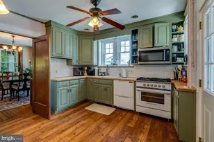 466 E Main St, Leola, PA 17540 - Photo 12