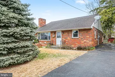 925 S Spruce Street, Elizabethtown, PA 17022 - Photo 2