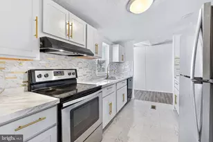 102 Arrowwood Ct, Lancaster, PA 17603 - Photo 12