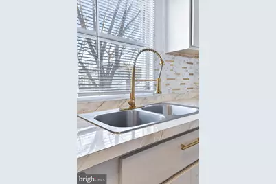 102 Arrowwood Court, Lancaster, PA 17603 - Photo 10