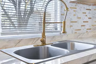 102 Arrowwood Ct, Lancaster, PA 17603 - Photo 10