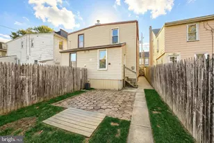 37 W Ferdinand St, Manheim, PA 17545 - Photo 6