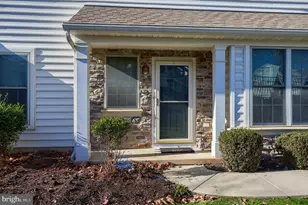 2 Pitt Ct, Lancaster, PA 17602 - Photo 2