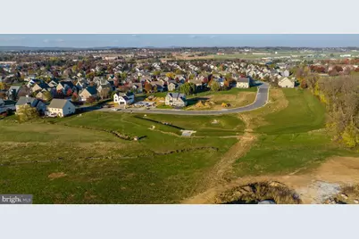 294 Fletcher Dr - Parkside Phase 5, Lot 40, Lititz, PA 17543 - Photo 2