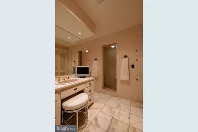 81 S Linden Street, Manheim, PA 17545 - Photo 54