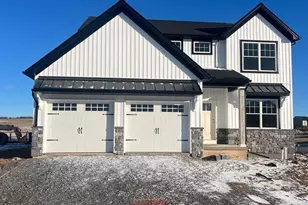 227 Randolph Dr, Elizabethtown, PA 17022 - Photo 1