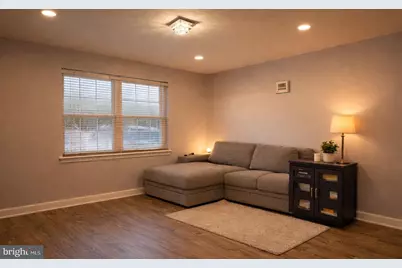 352 Dohner Drive, Lancaster, PA 17602 - Photo 2