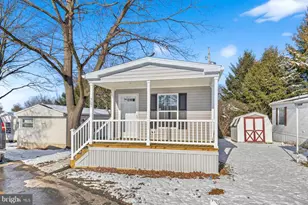 757 Nancy Ln, Lancaster, PA 17601 - Photo 2