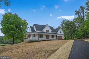 76 Long Ln, Kirkwood, PA 17536 - Photo 2