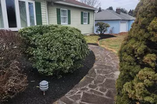 320 Crestline Dr, Willow Street, PA 17584 - Photo 12