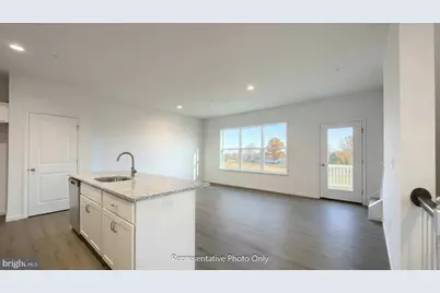 42 N Conifer Drive, Elizabethtown, PA 17022 - Photo 8