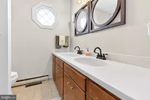 323 Edgemont Dr, Willow Street, PA 17584 - Photo 24