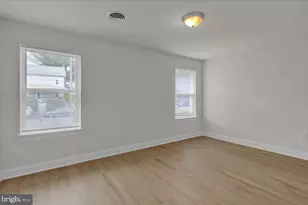 154 Front St, Akron, PA 17501 - Photo 14