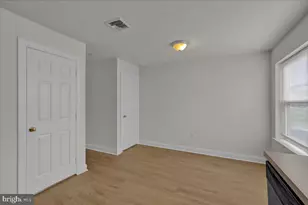 154 Front St, Akron, PA 17501 - Photo 12