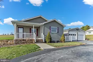 936 Gap Rd, Kinzers, PA 17535 - Photo 2