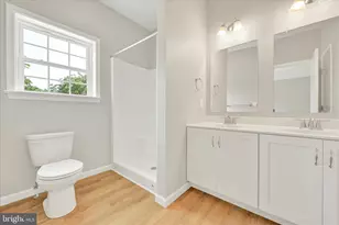 227 Pilgrim Dr, Lancaster, PA 17603 - Photo 14
