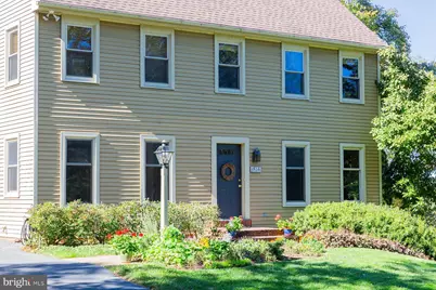 816 Tarpley Drive, Lancaster, PA 17601 - Photo 2