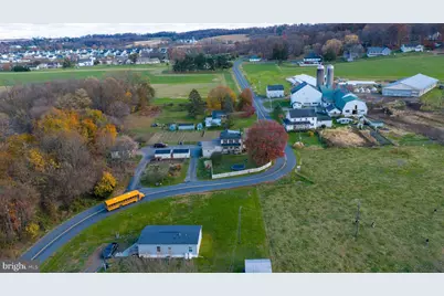 323 Fairview Road, New Providence, PA 17560 - Photo 8