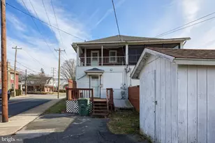472 N State St, Ephrata, PA 17522 - Photo 4