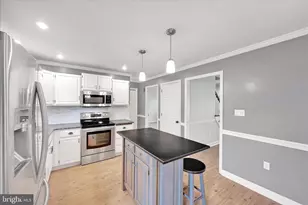 52 Locust Ln, Willow Street, PA 17584 - Photo 12