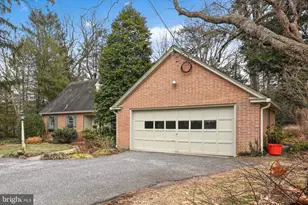 411 Woodcrest Ave, Lititz, PA 17543 - Photo 4